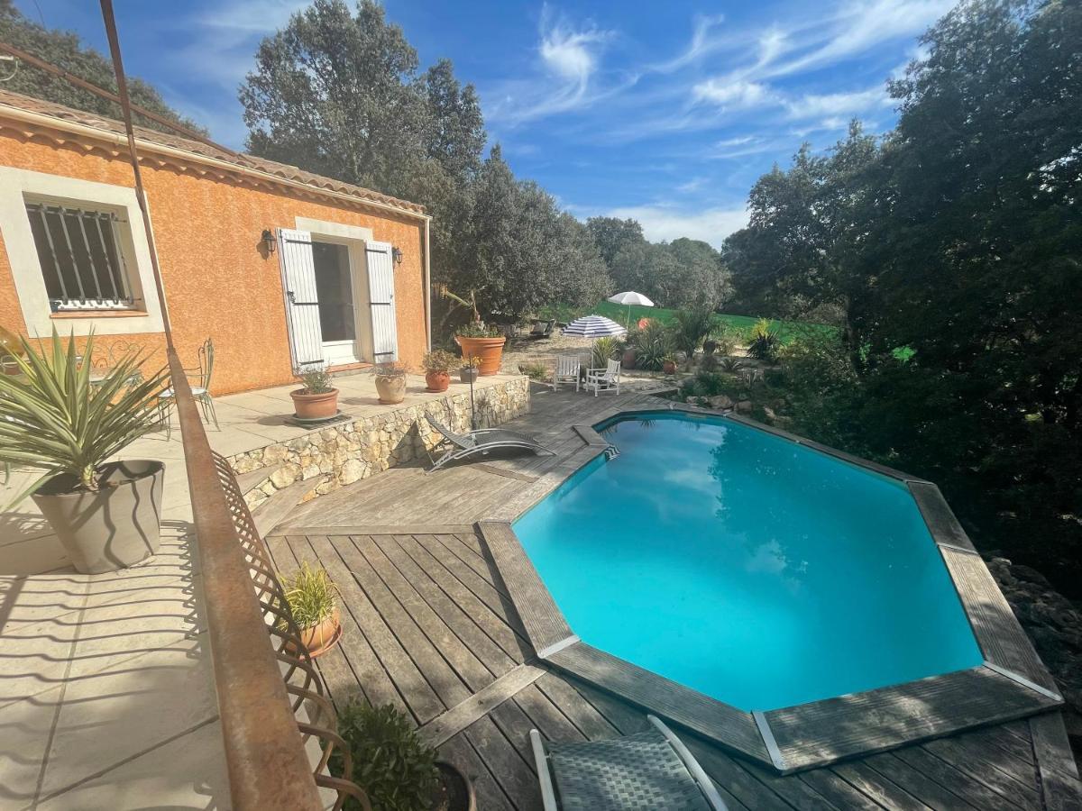 Le Calme De La Garrigue Bed and Breakfast Russan Exteriör bild